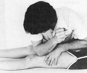 Myotherapy on the Knees